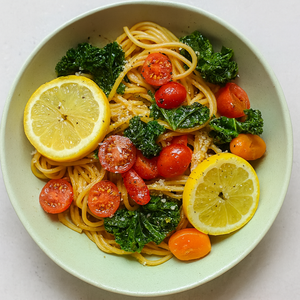 Kale, tomato and lemon magic one-pot spaghetti